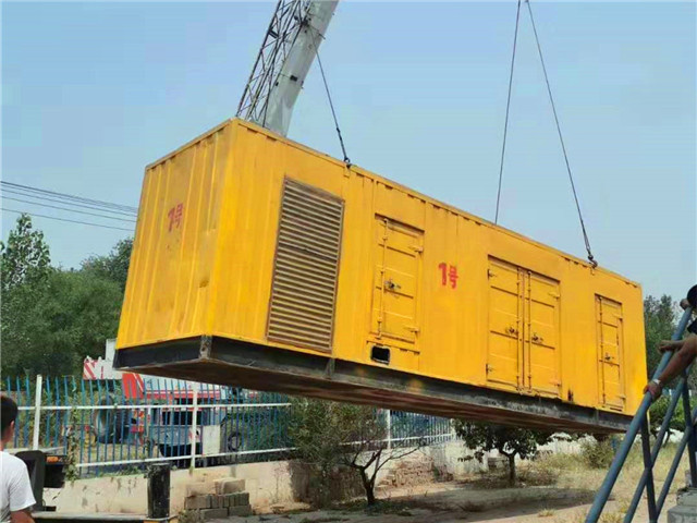 安康300KW柴油发电机组油耗是多少？